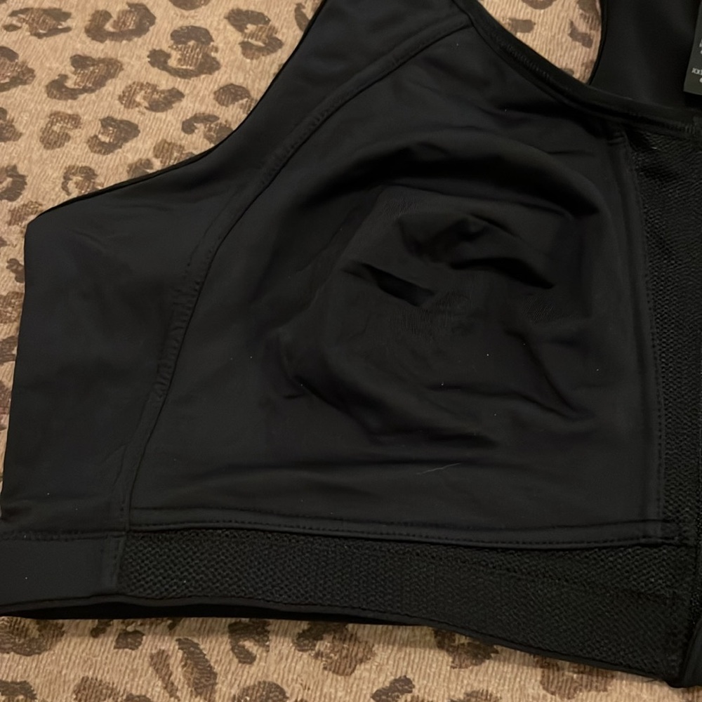 🐷 🆕 Arabella Front Zip Sports Bra 🐷 - Picture 3 of 11